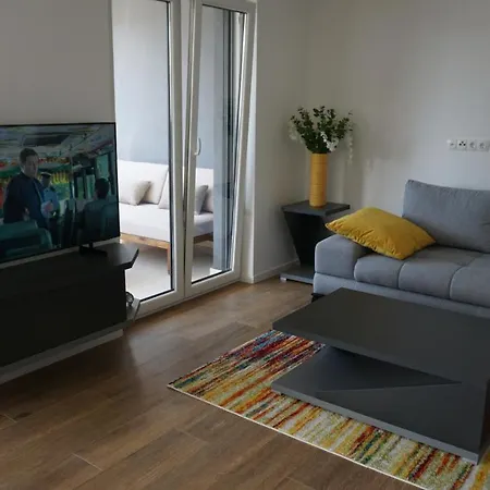 Jozef Apartment