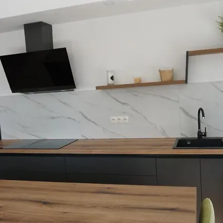 Jozef Apartment